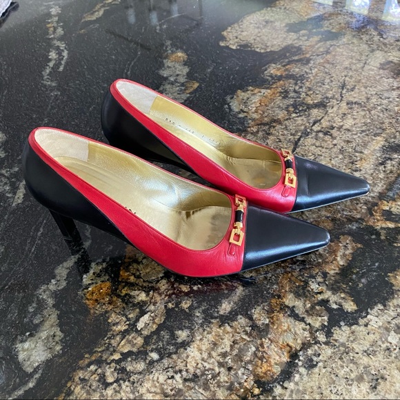 Authentic Vintage St. John Shoes - Picture 2 of 10